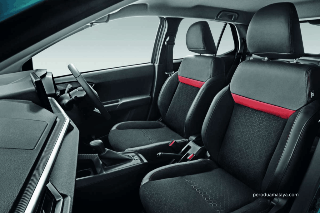 Perodua Axia tempat duduk dengan reka bentuk selesa dan praktikal
